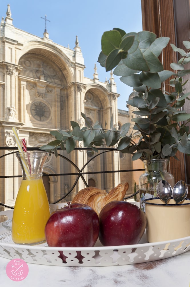 Casa de la Catedral — 4-Star Luxury Hotel in Granada, Spain