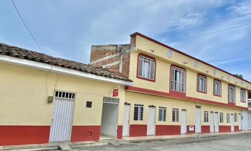Hospedaje DJ in Guadalajara De Buga, Colombia