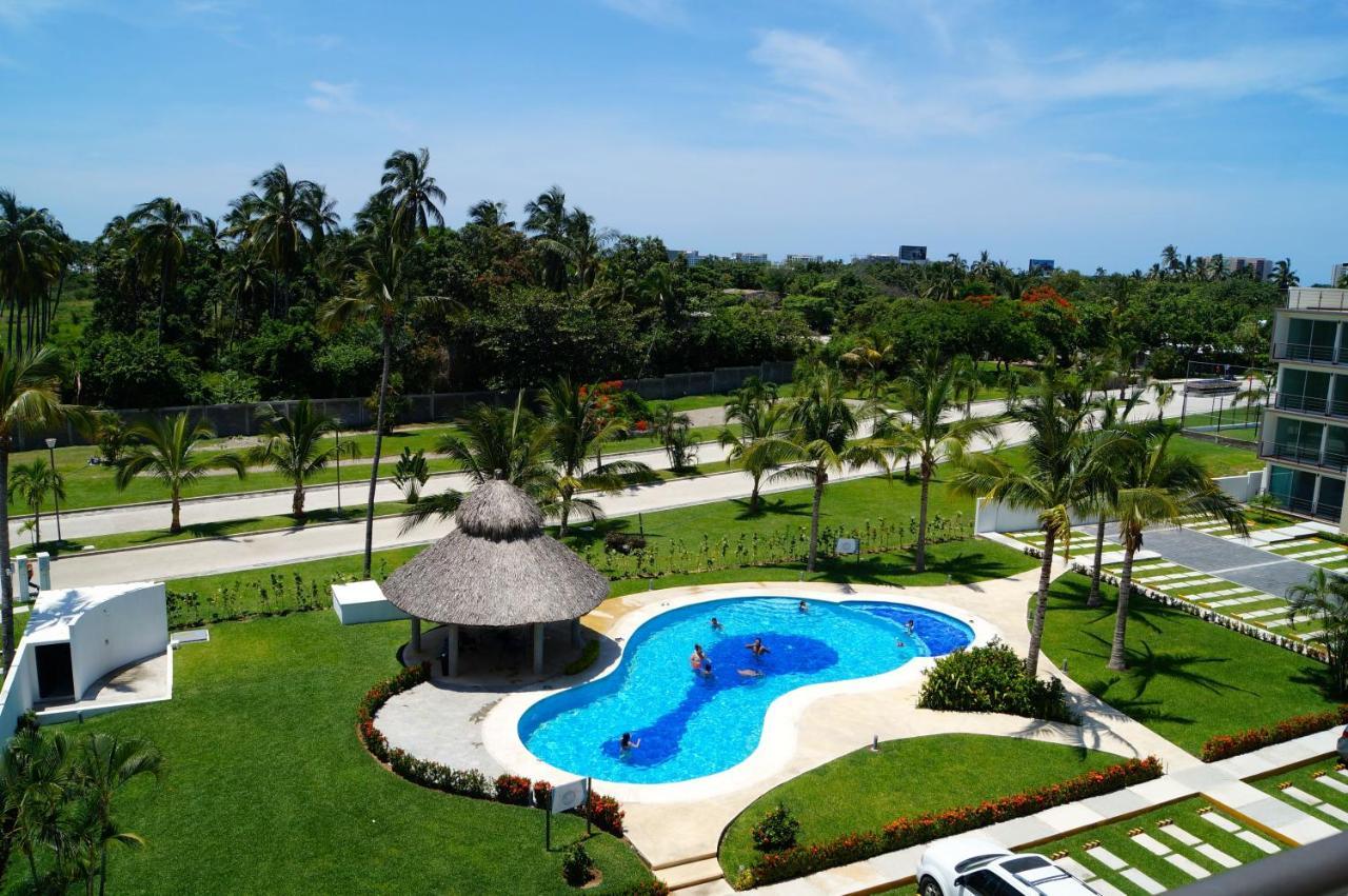 Penthouse con Jacuzzi en Acapulco Diamante — 4-Star Luxury Hotel in Acapulco De Juarez, Mexico