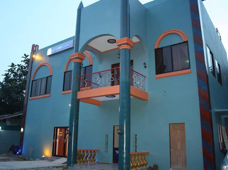 Senorita Suites — hotel in Mati