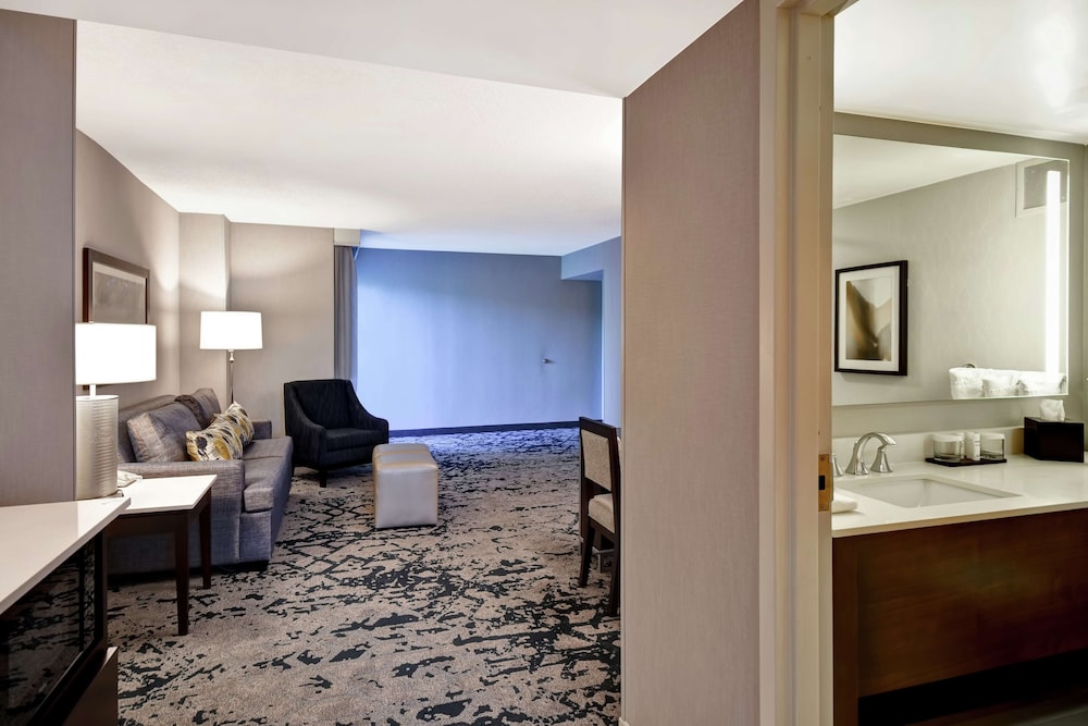 Embassy Suites by Hilton Raleigh Durham Research Triangle - photo 53