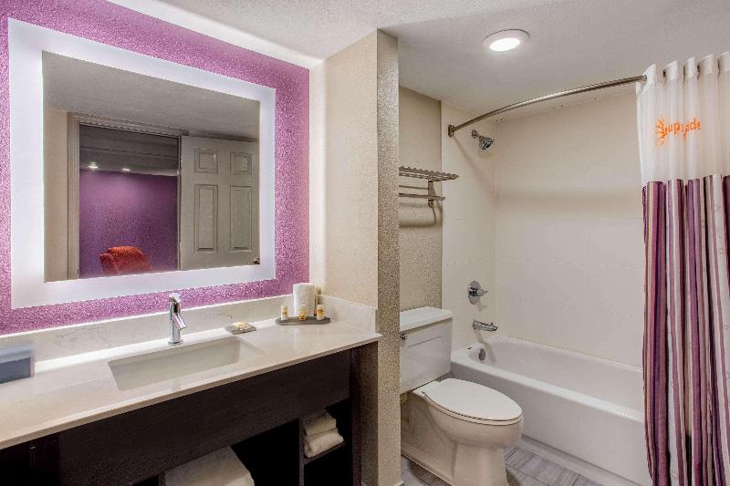 La Quinta Inn Chicago O'Hare Nr. 6072 - photo 28