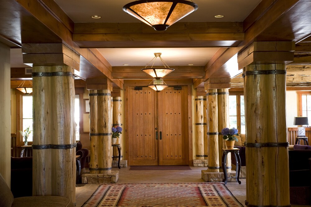 Inn at Lost Creek - photo 5