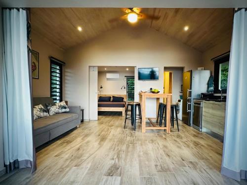 Lilikoi Bungalow — 4-Star Luxury Hotel in Uturoa, French Polynesia