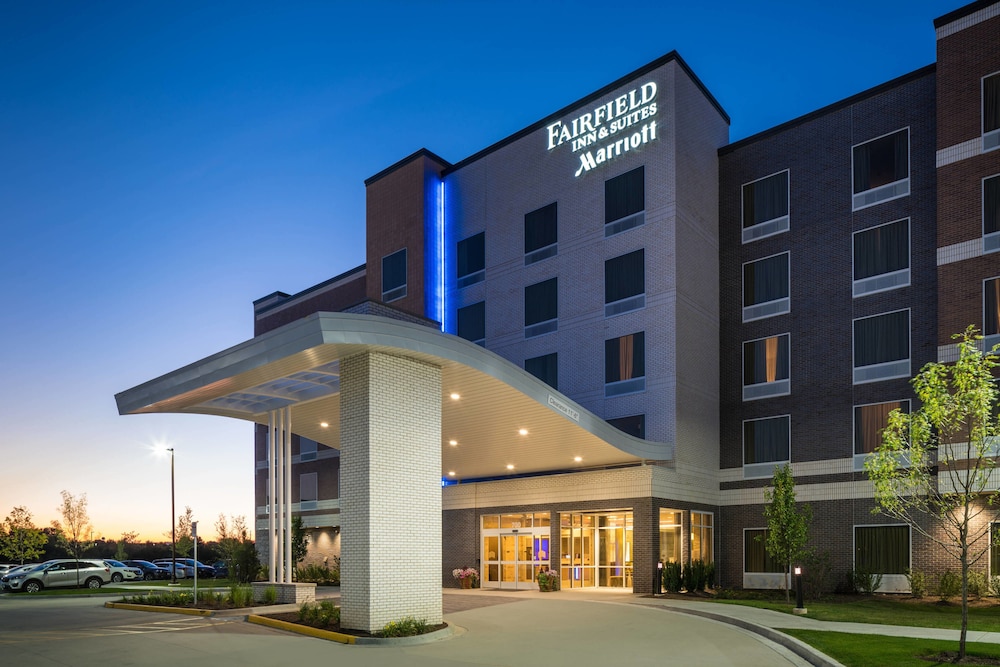 Fairfield Inn & Suites by Marriott Chicago Schaumburg - photo 36