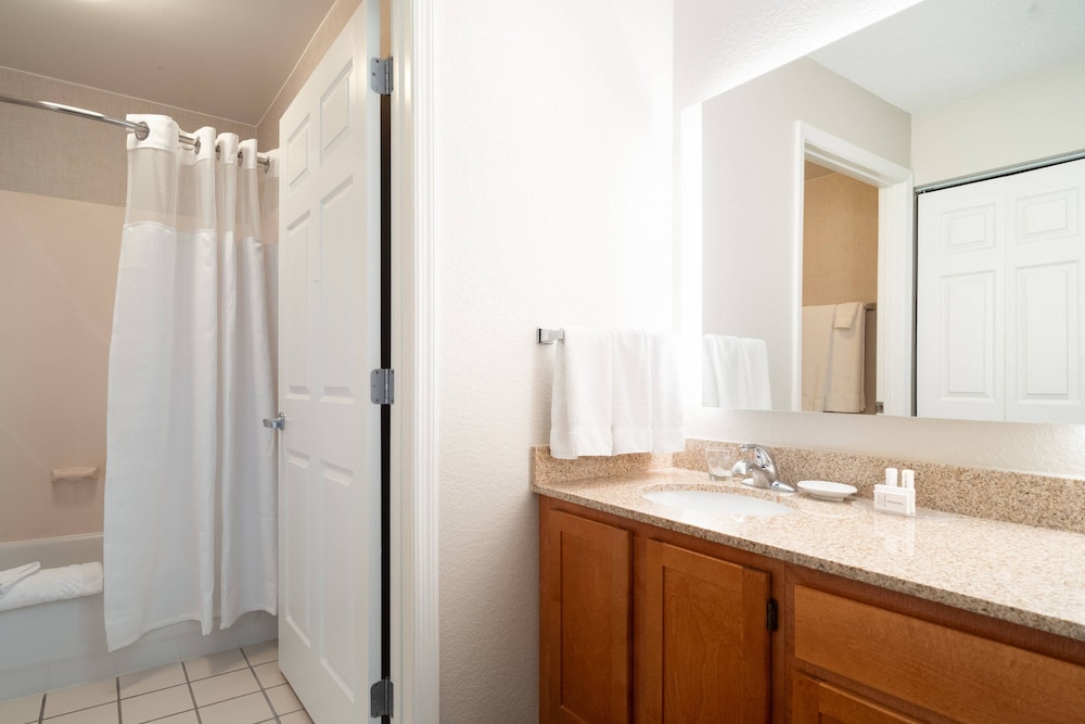 Residence Inn by Marriott Southington - photo 15