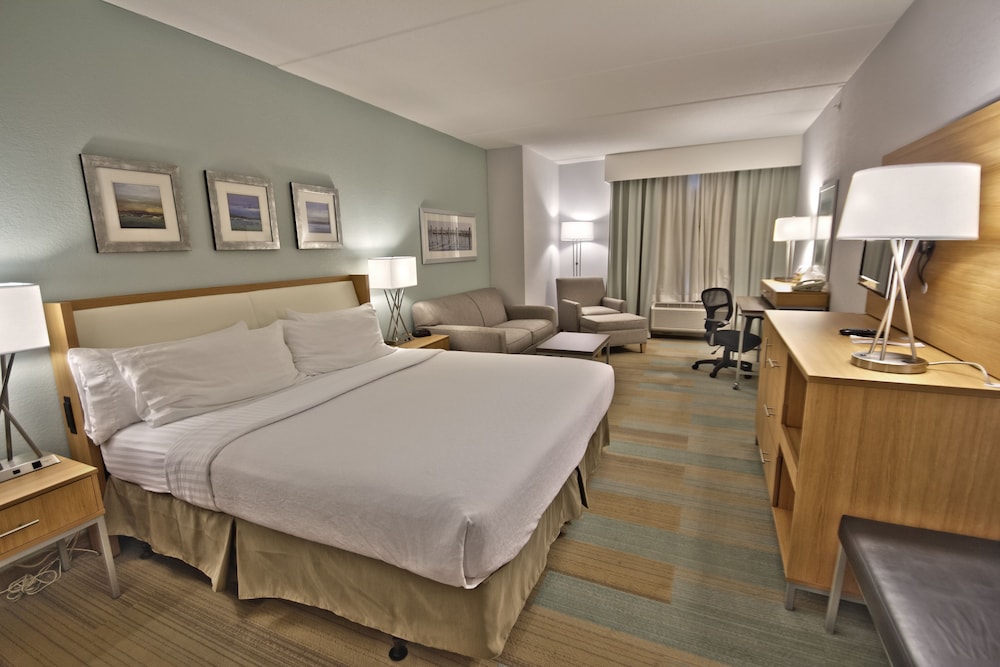 Holiday Inn Manahawkin Long Beach Island by IHG - photo 4