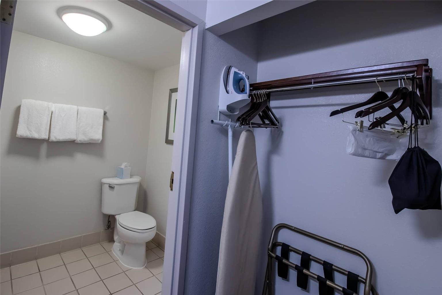 Country Inn & Suites by Radisson Convention Center - photo 92