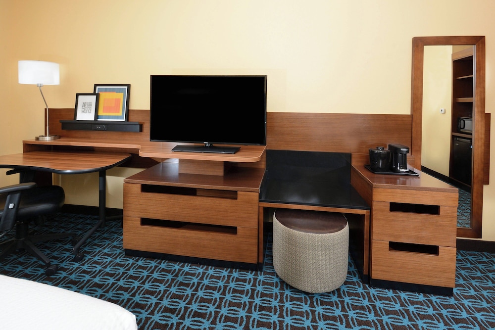 Fairfield Inn & Suites by Marriott Raleigh Capital Blvd. I 540 - photo 15