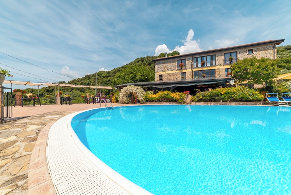 Agriturismo San Basilio — 4-Star Luxury Hotel in Salento, Italy