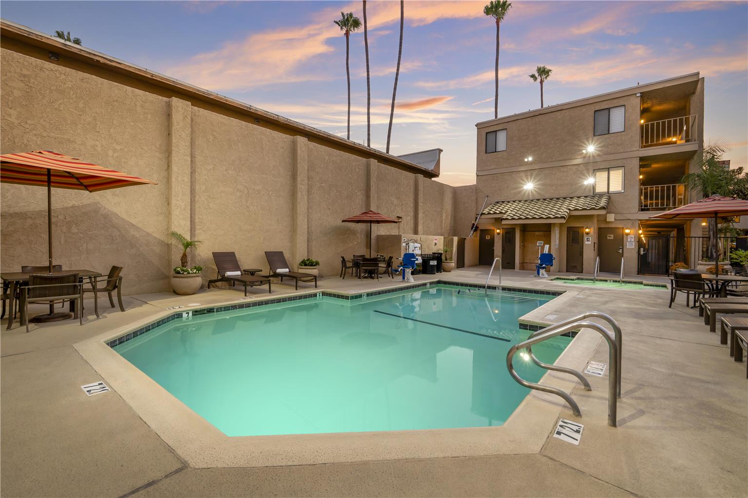 Best Western Plus Anaheim Inn - photo 38