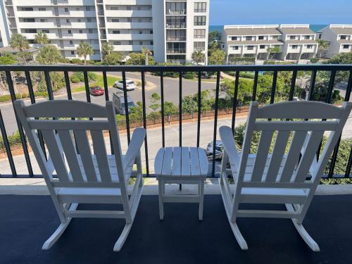 Summer Sands 408 by Sea Scape Properties in Wrightsville Beach, United States