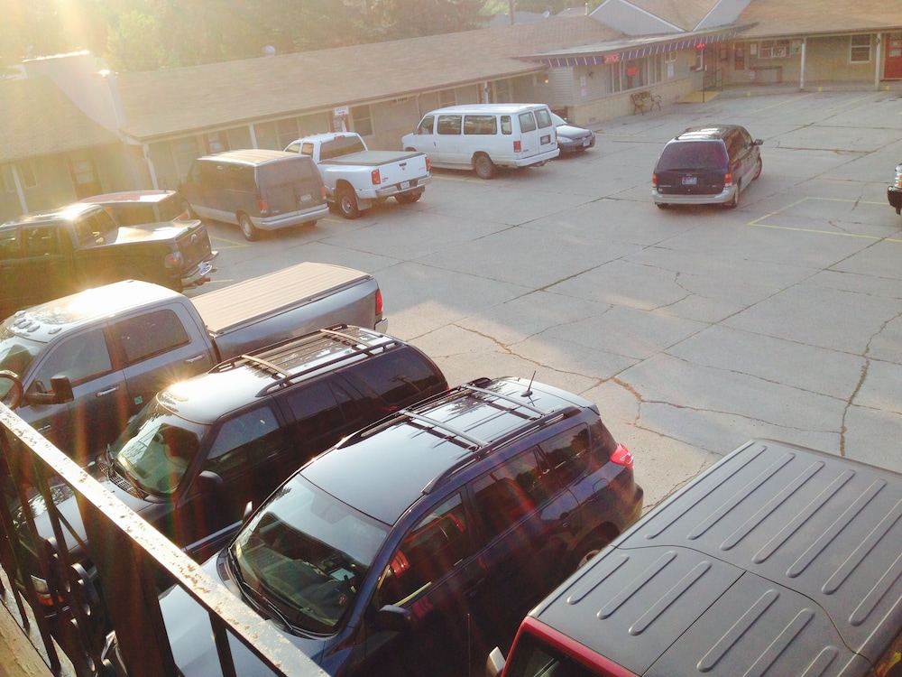 Jamestown Motel - photo 34
