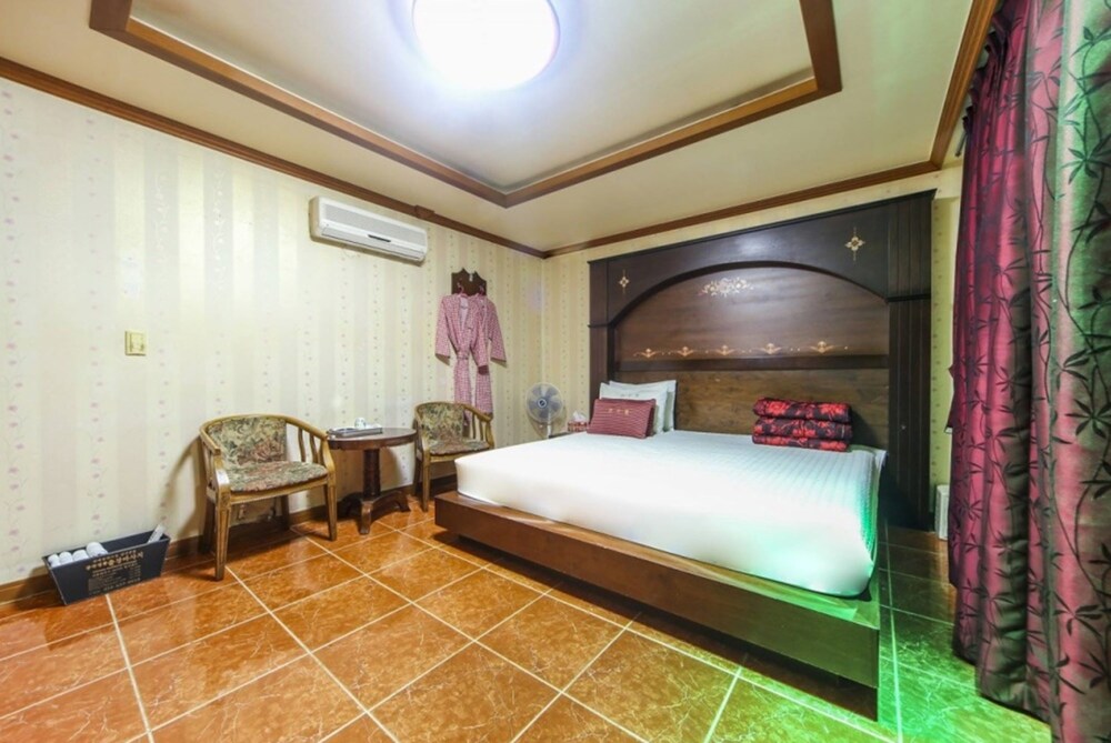 Ssan Motel Tongyeong in Kosong, South Korea