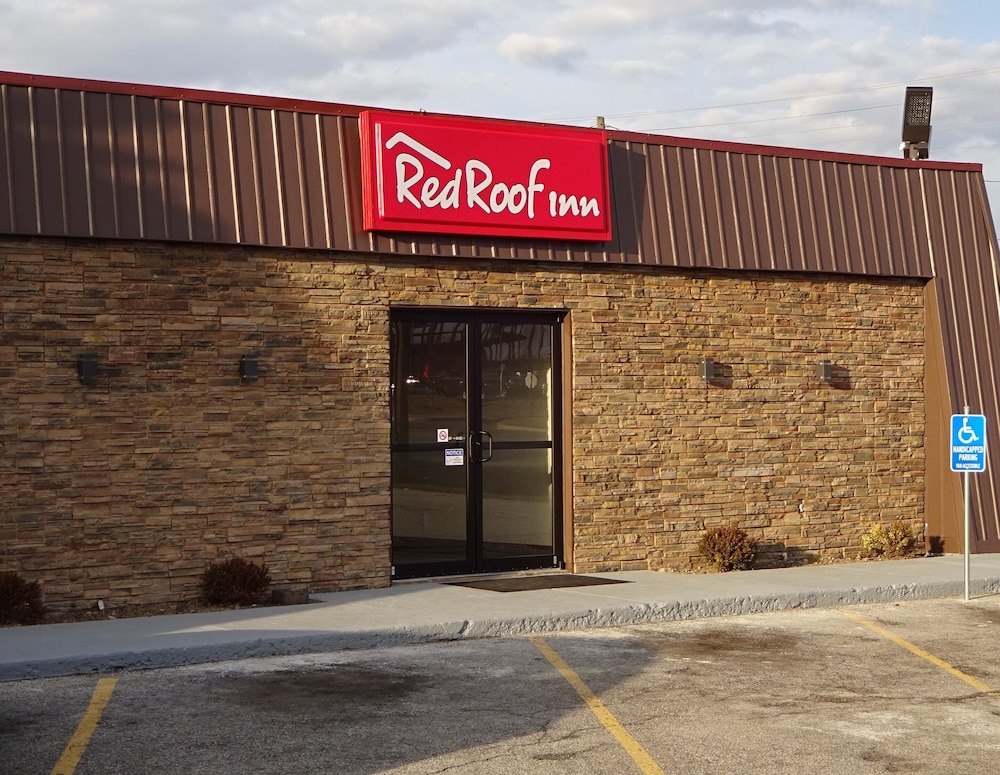 Red Roof Inn Indianapolis Castleton - photo 24