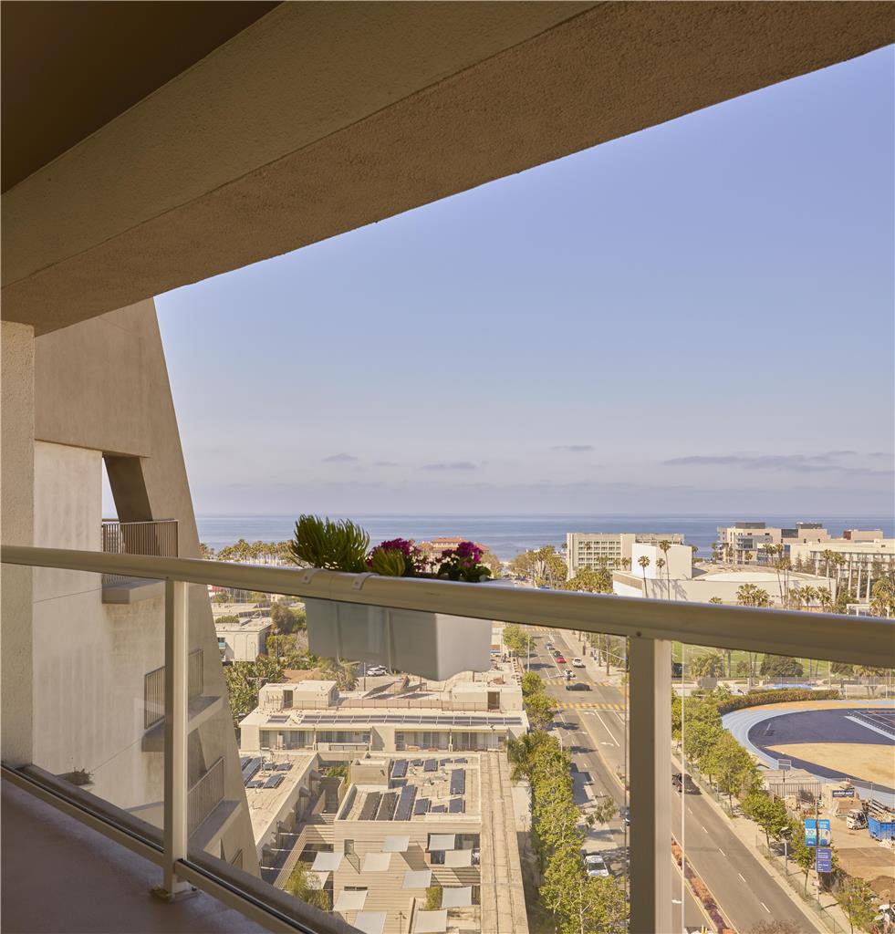 Hyatt Centric Delfina Santa Monica - photo 33