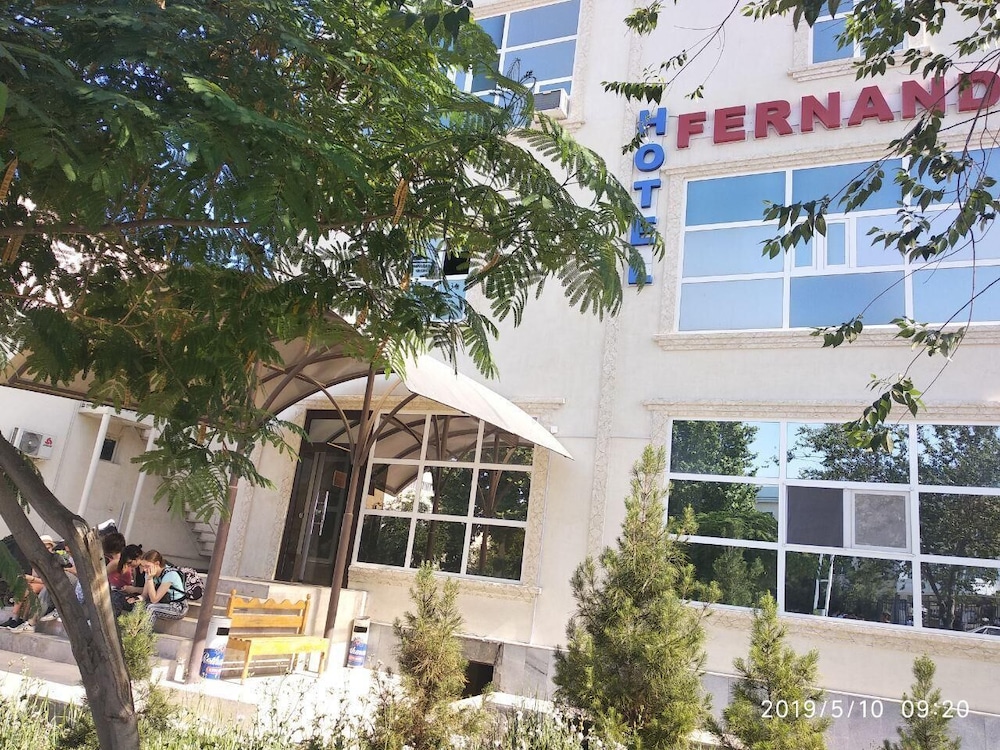 Fernando - carbon neutral hotel in Bukhara