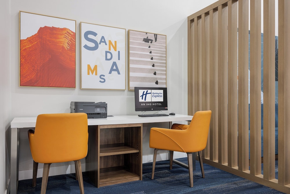 Holiday Inn Express Hotel & Suites San Dimas by IHG - photo 53