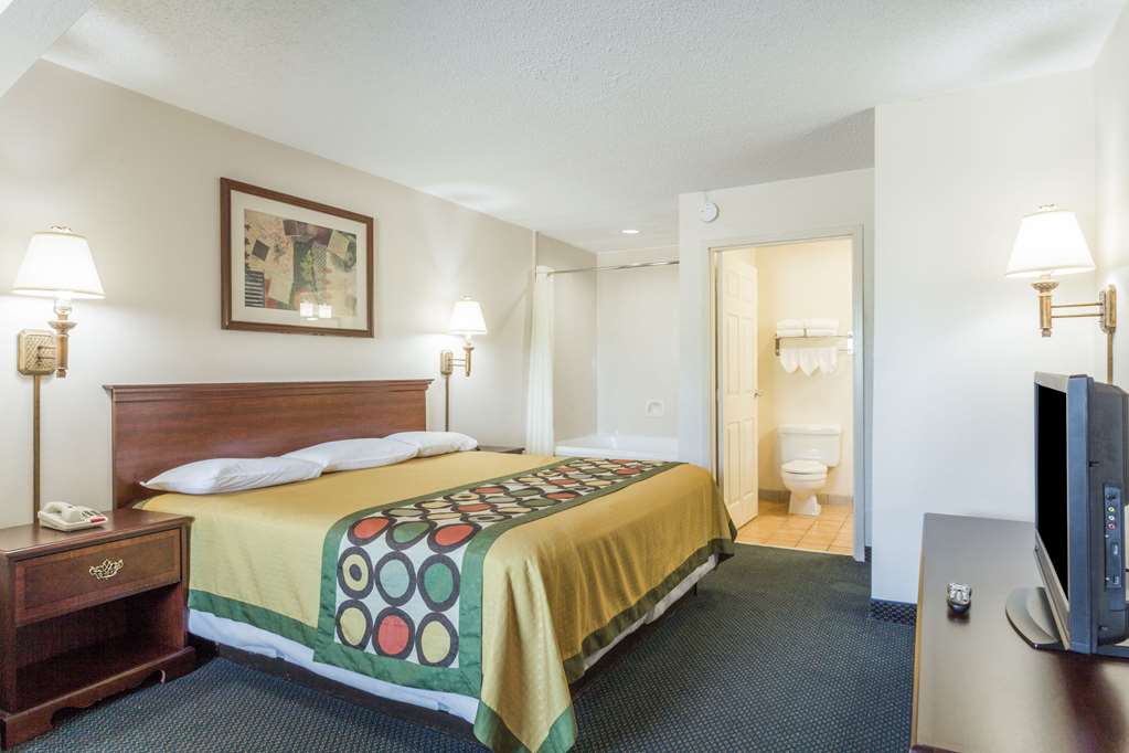 Super 8 by Wyndham Slidell - photo 23