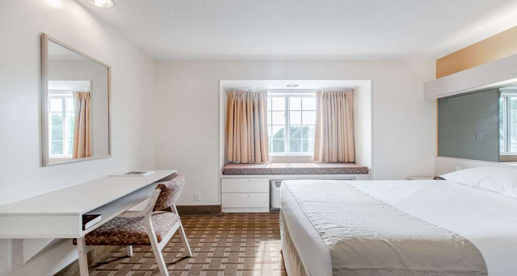 SureStay Hotel by Best Western Christiansburg Blacksburg - photo 11