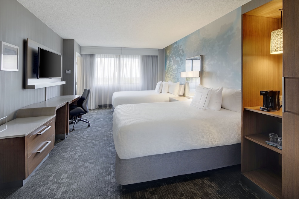 Courtyard by Marriott Austin University Area - photo 8