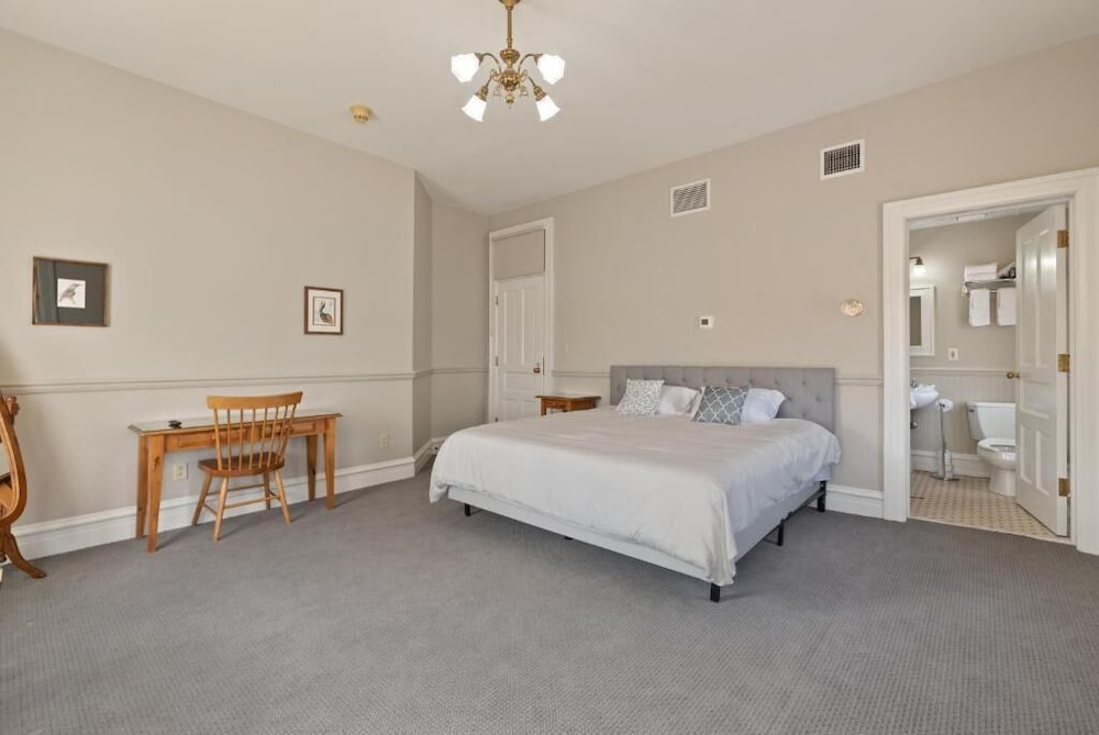 The Audubon Hotel and Event Venue - photo 9