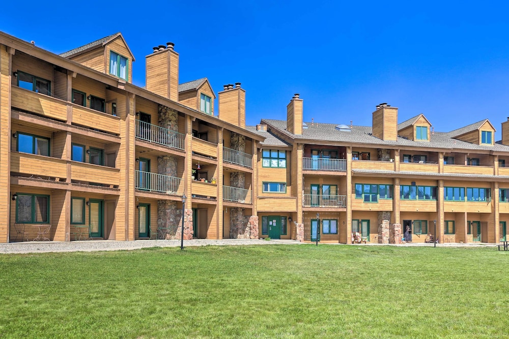 The Inn at Silver Creek Resort Retreat with Balcony - photo 27