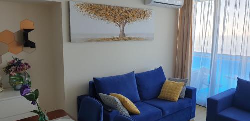 Apartment in Orbi City