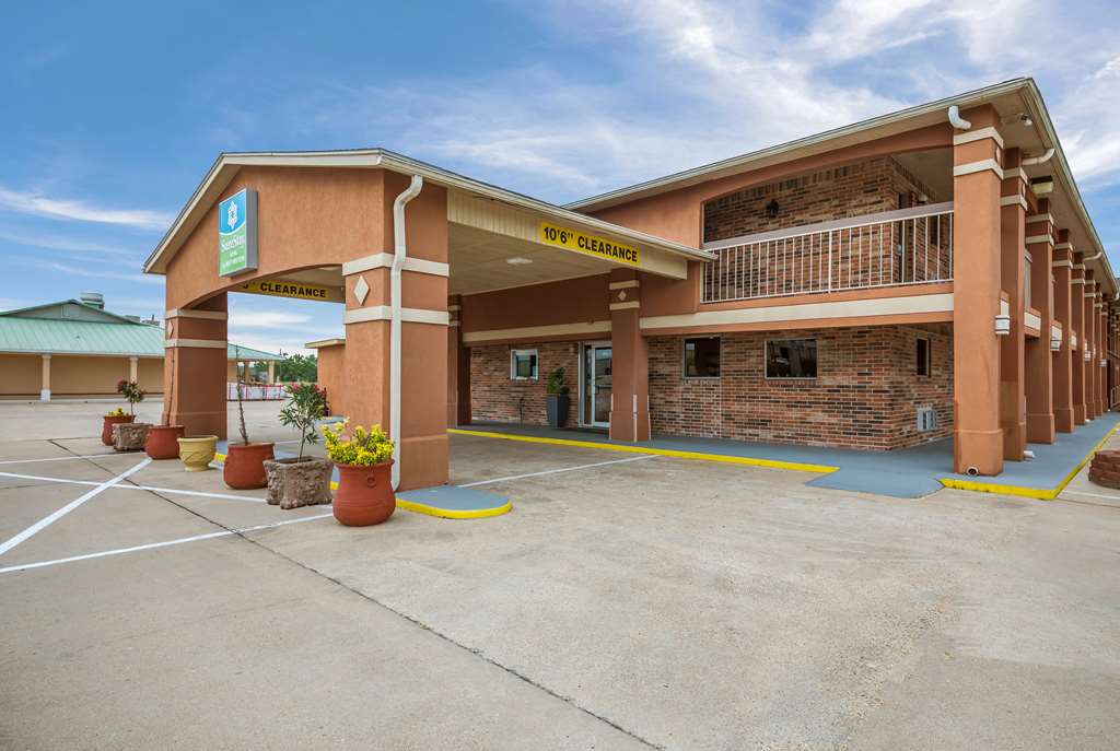 SureStay Hotel by Best Western Rockdale - featured photo