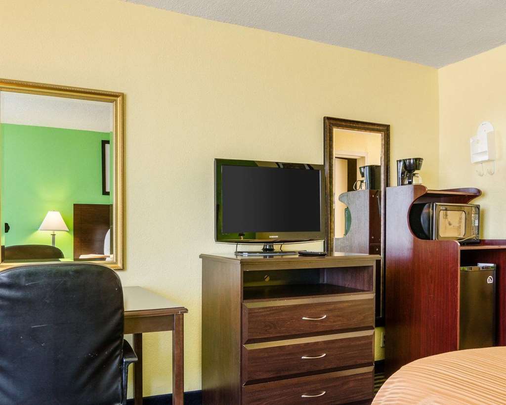 Quality Inn Liberal - photo 7
