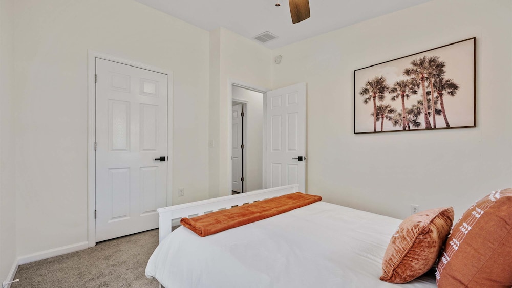 The Oak Hideaway Pet Friendly 3bd — Saint Augustine — photo 5