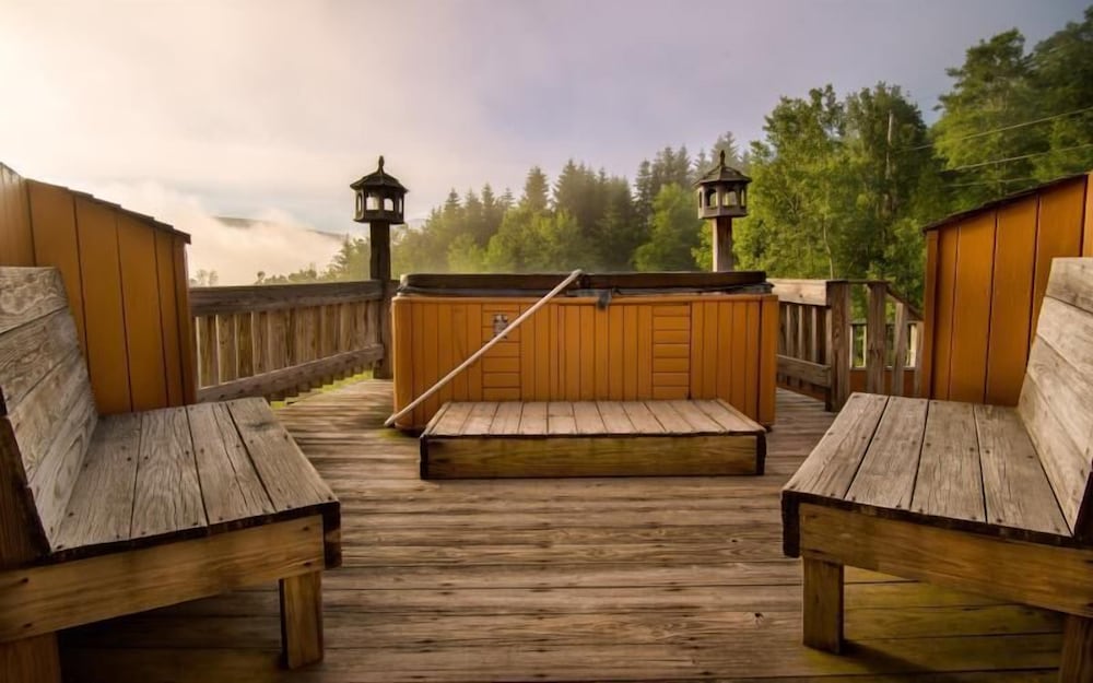 The Haüs Windham Spacious Suites Hot Tub Mountain Views - photo 46