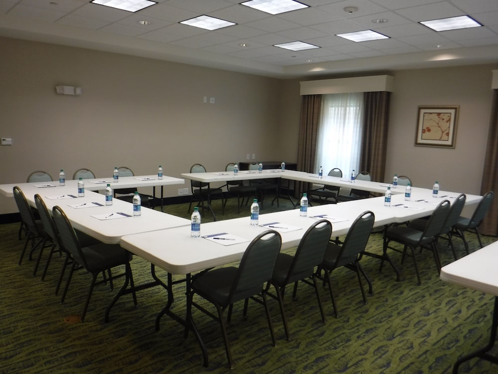Holiday Inn Express West Jefferson by IHG - photo 23