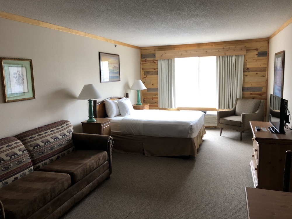 Flat Creek Lodge - photo 8