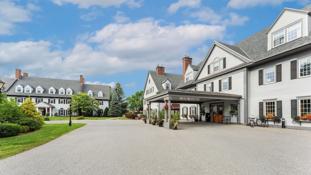 The Essex Resort & Spa — 4-Star Luxury Hotel in Essex Junction, United States