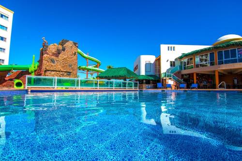 Las Palmas Beachfront Resort in Puerto Penasco, Mexico
