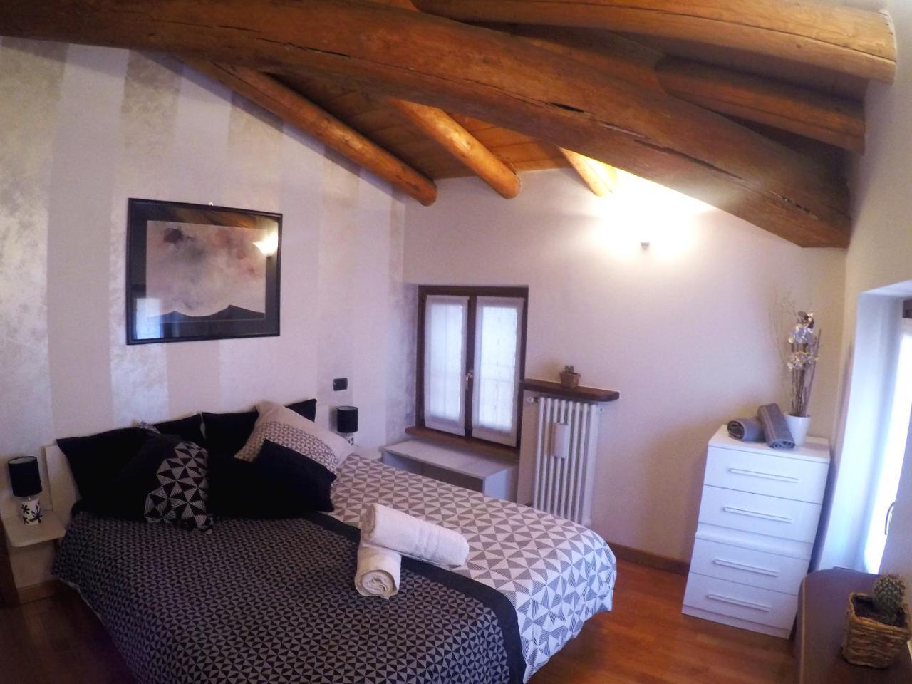 Casa Cele — 4-Star Luxury Hotel in Garda, Italy