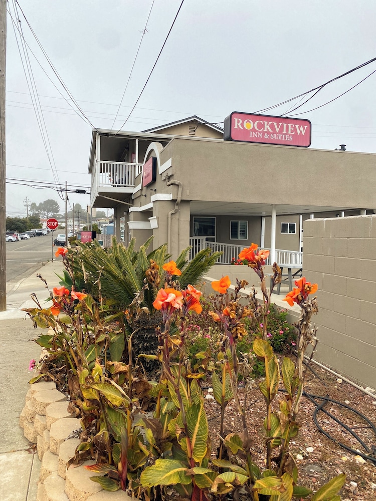 Rockview Inn and Suites - photo 47