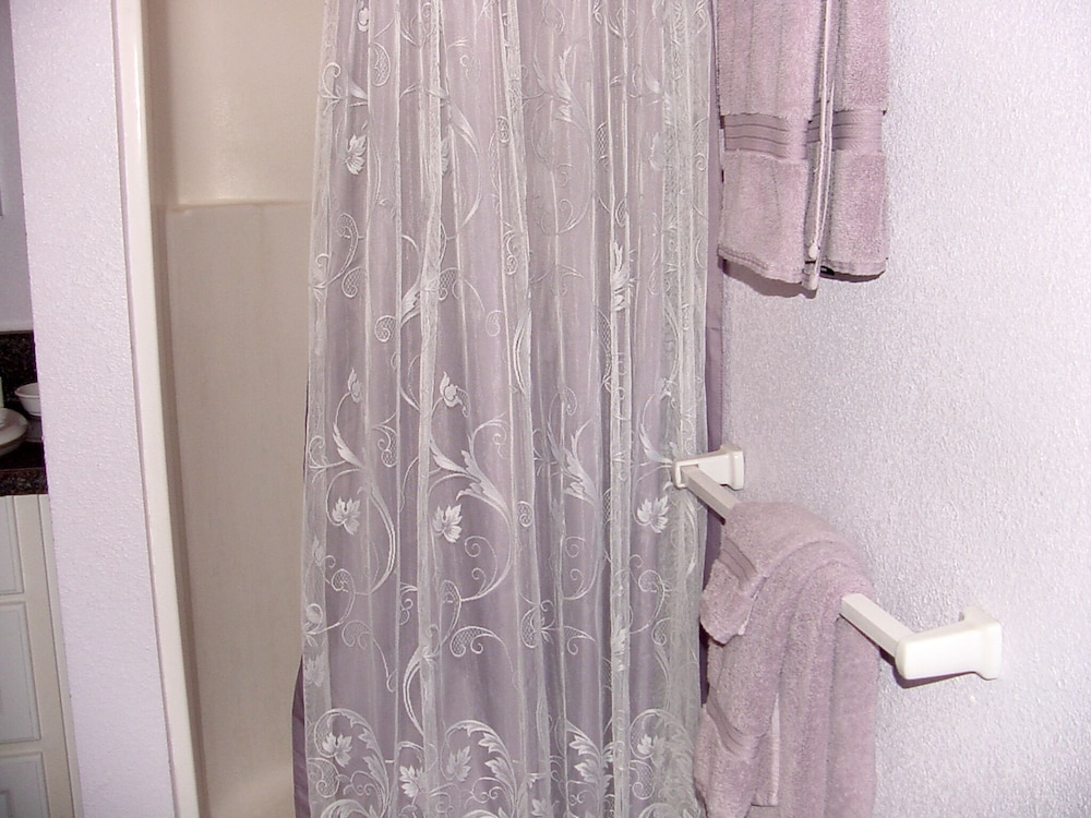 Apple Blossom Inn - photo 19