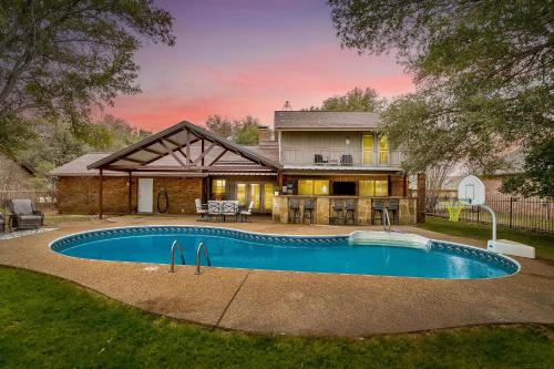 Pool On The Golf Course With 3br And Close To Tarleton — Stephenville