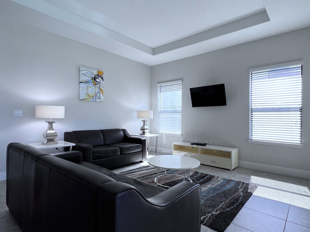 Balmoral Resort 138aa 4 Bedroom Home by Redawning - featured photo