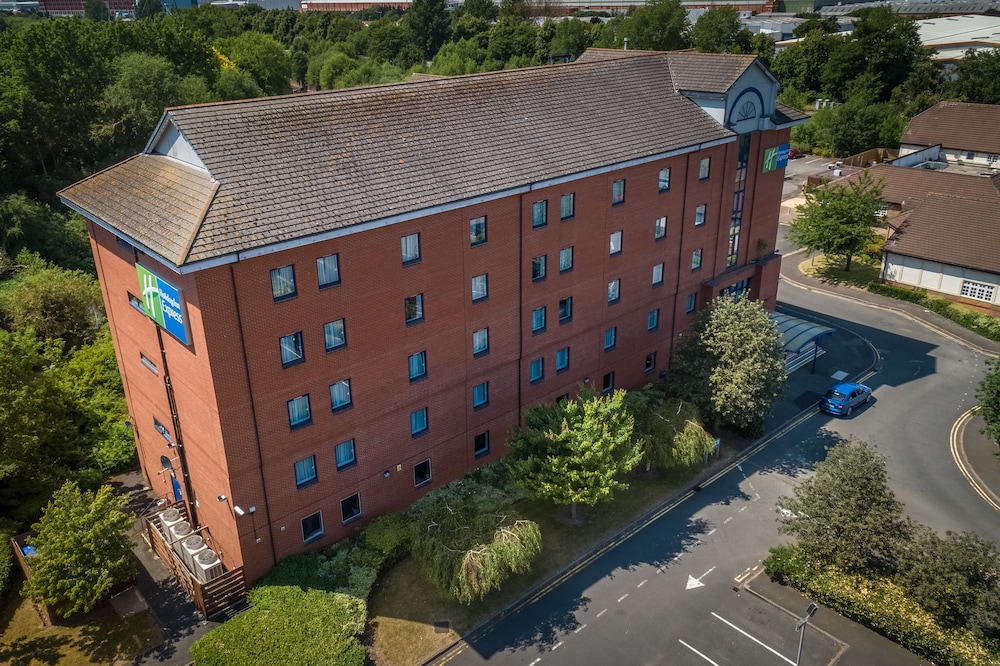 Holiday Inn Express Birmingham Castle Bromwich