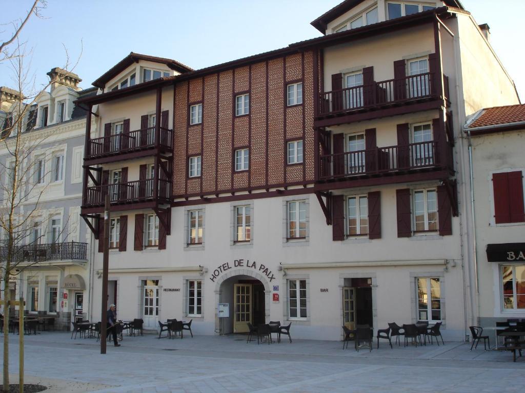 Hotel De La Paix — hotel in Saint-Palais-Sur-Mer