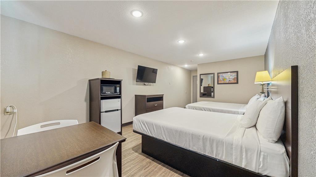 Red Lion Inn & Suites Olathe Kansas City - photo 17