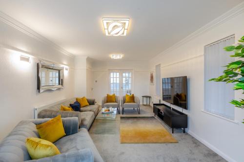 Robinswood House — 4-Star Luxury Hotel in Gloucester, United Kingdom