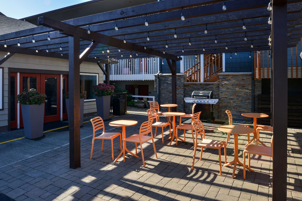 The Coho Oceanfront Lodge - photo 65