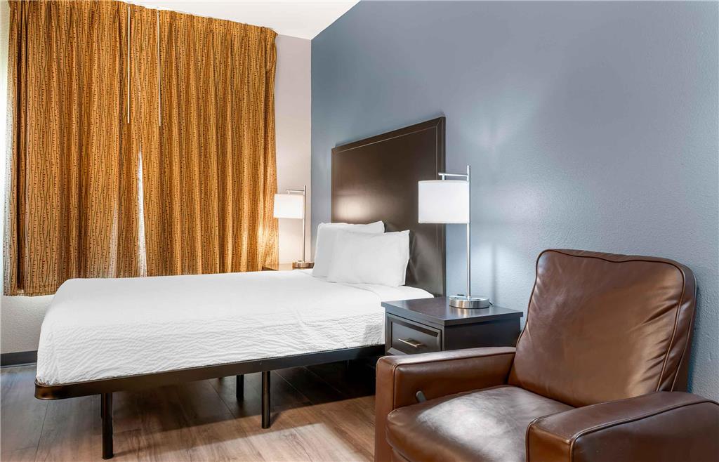 Extended Stay America Suites Indianapolis Airport W Southern - photo 9