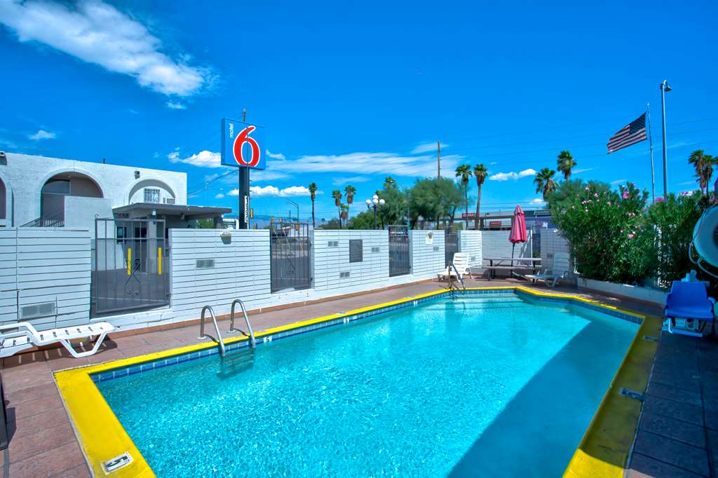 Motel 6 Tucson AZ East Williams Center - photo 6