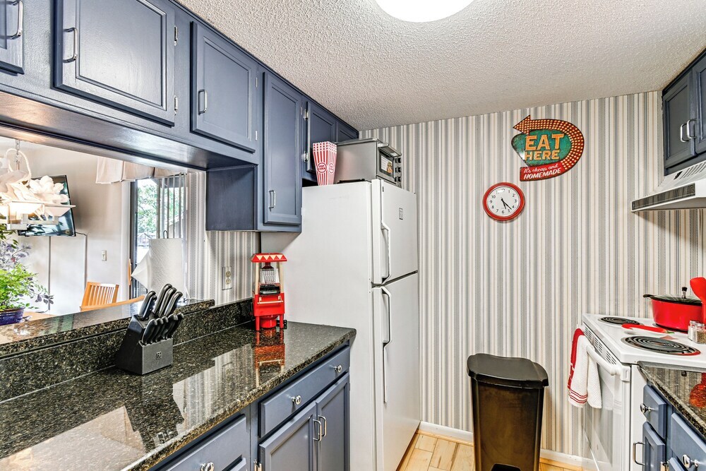 Lakeview Condo w Resort Pool: 2 Miles to Golf - photo 13