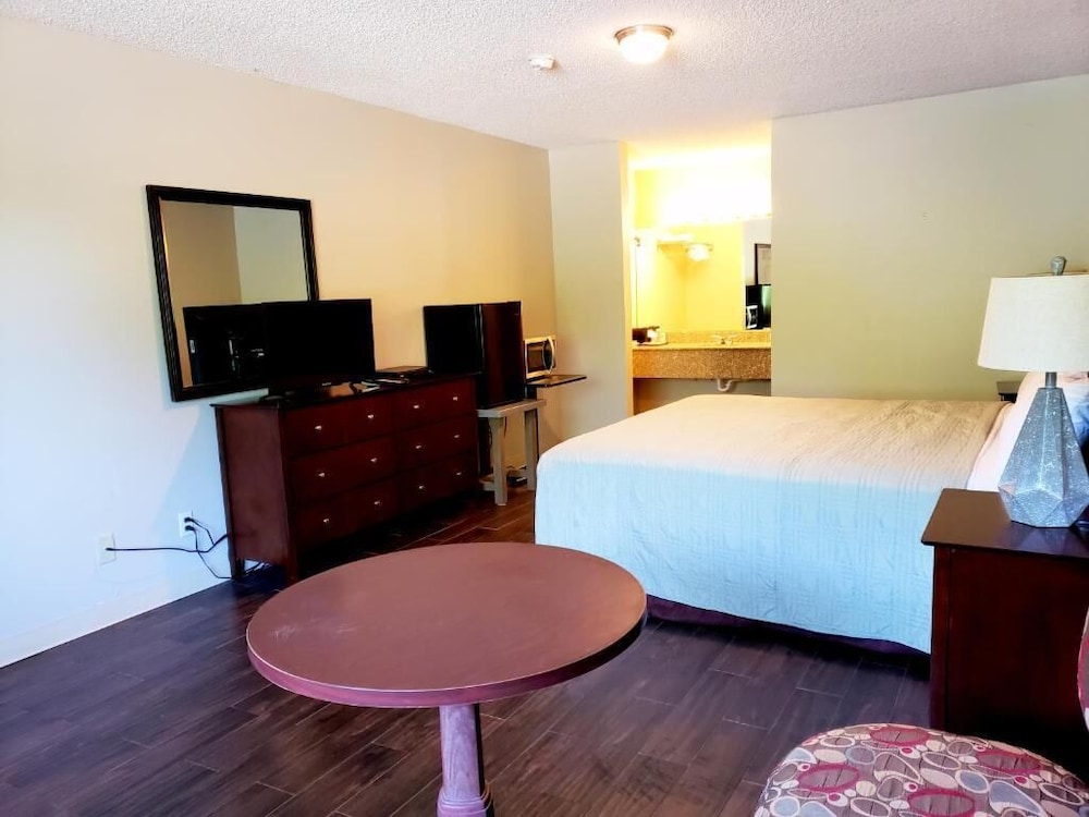 Motel 103 - photo 20